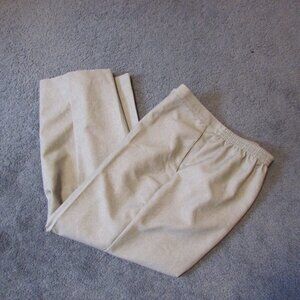 NWOT Alfred Dunner 14P Gray Elastic Back Pull On Pants Pockets Comfortable